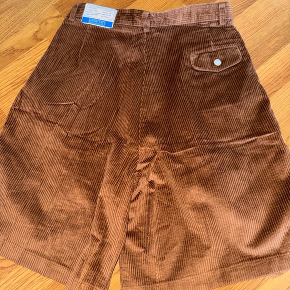NWT Vintage 80’s Lands End Corduroy Bermuda shorts Dead Stock - Picture 2 of 4